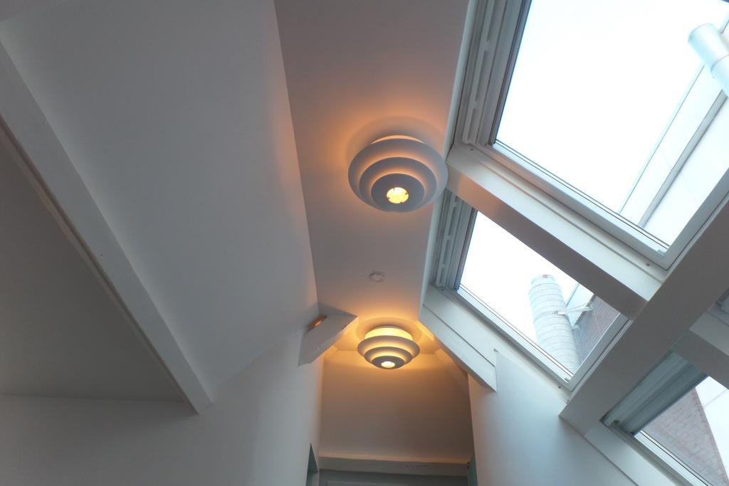 Maff Top Studio Apartment Гаага Номер фото